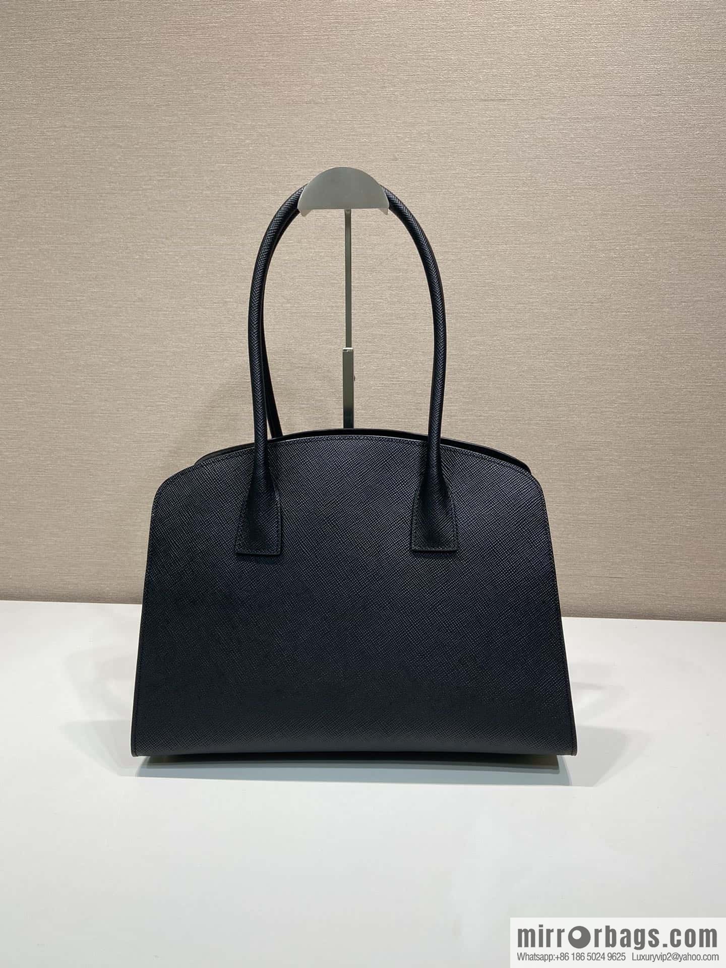 PRADA 🎉 new tote bag 🎉 1BG520 new product🎉🎉
