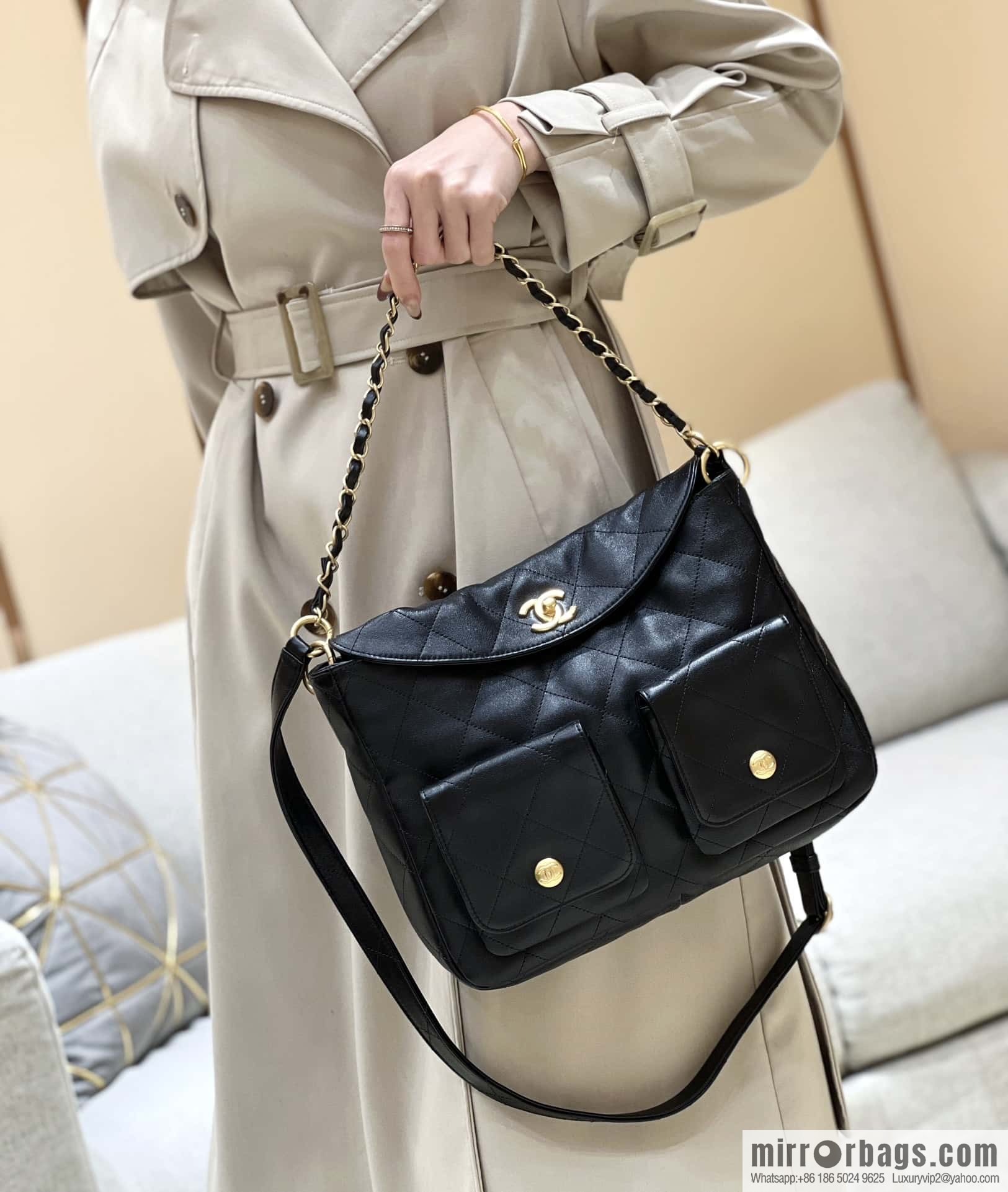CHANEL 24P spring and summer trailer series big hit hobo Vintage bag AS4668 black