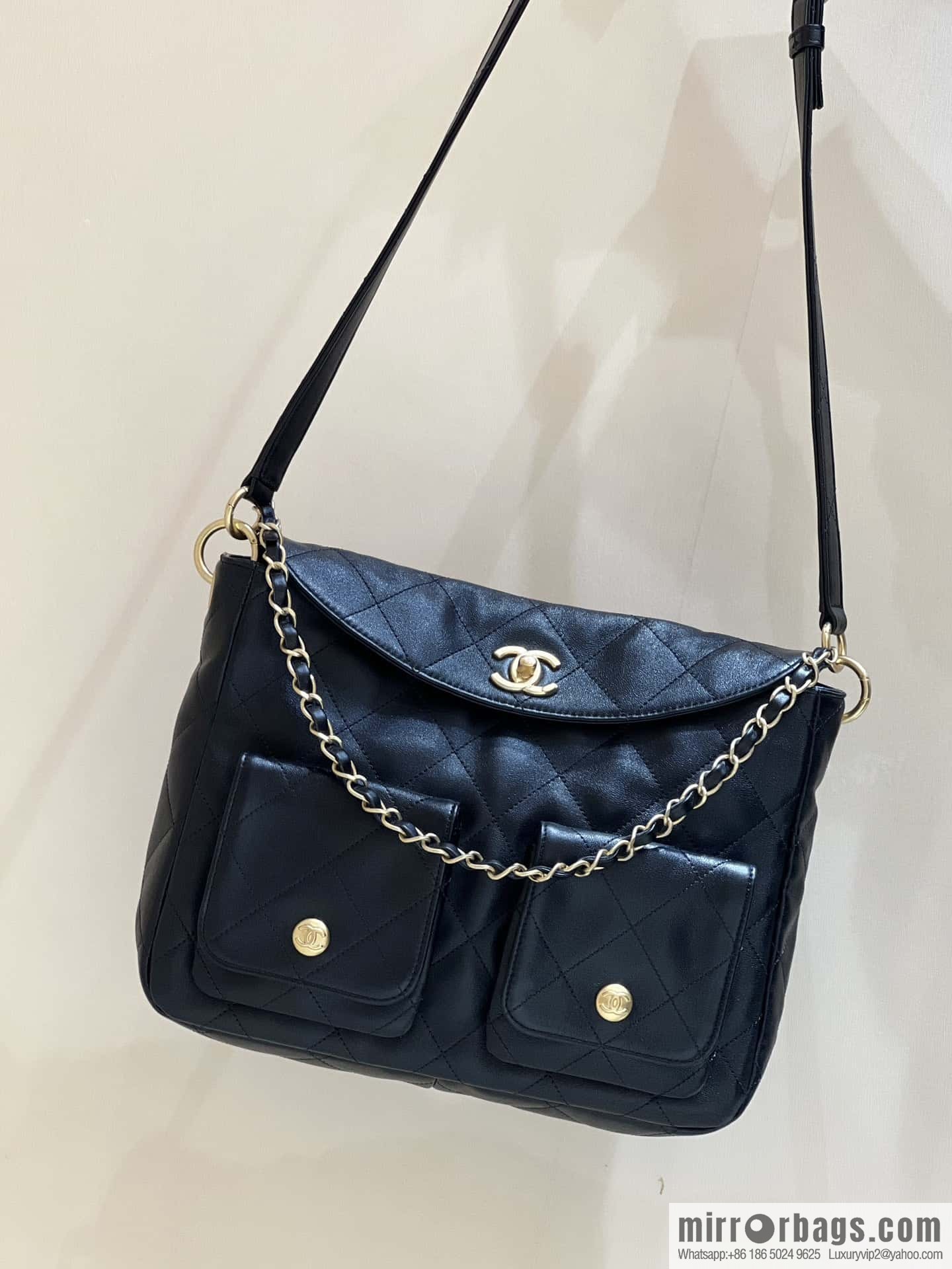 CHANEL 24P spring and summer trailer series big hit hobo Vintage bag AS4668 black