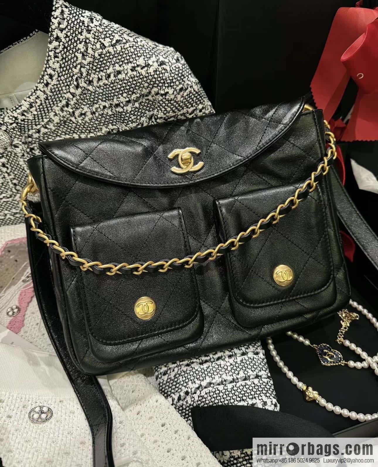 CHANEL 24P spring and summer trailer series big hit hobo Vintage bag AS4743 black