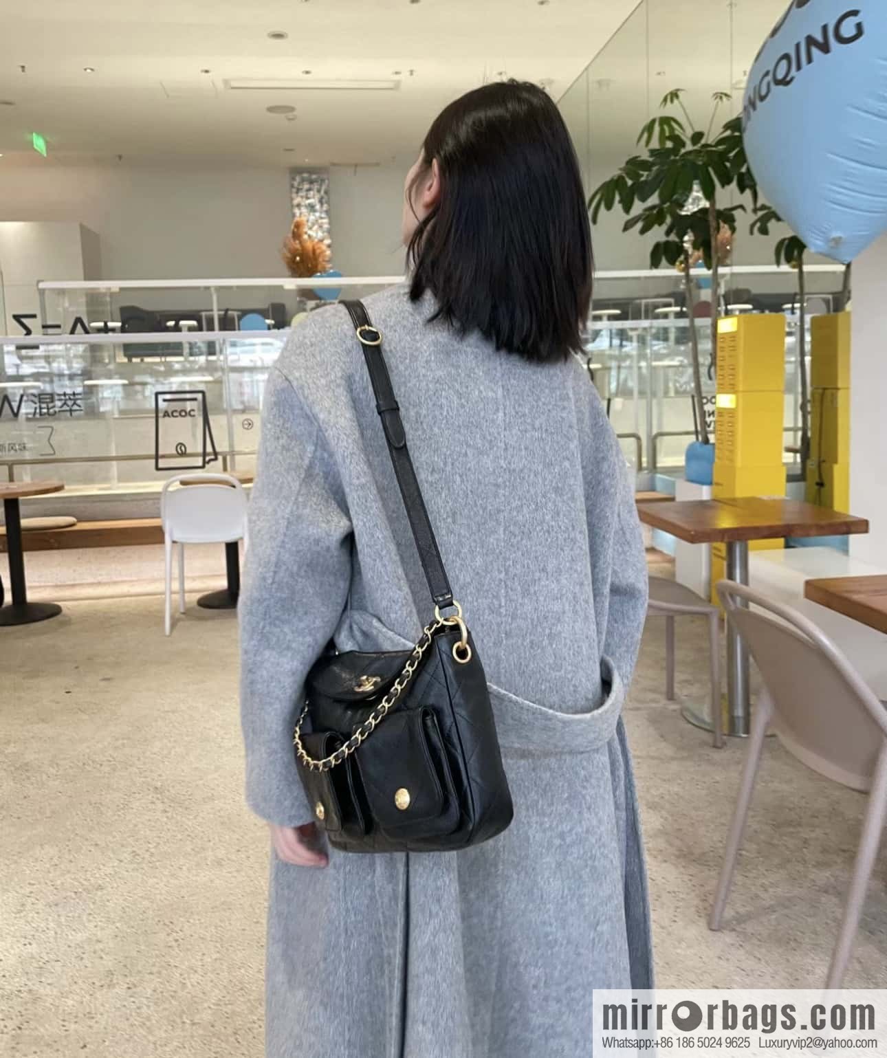 CHANEL 24P spring and summer trailer series big hit hobo Vintage bag AS4743 black
