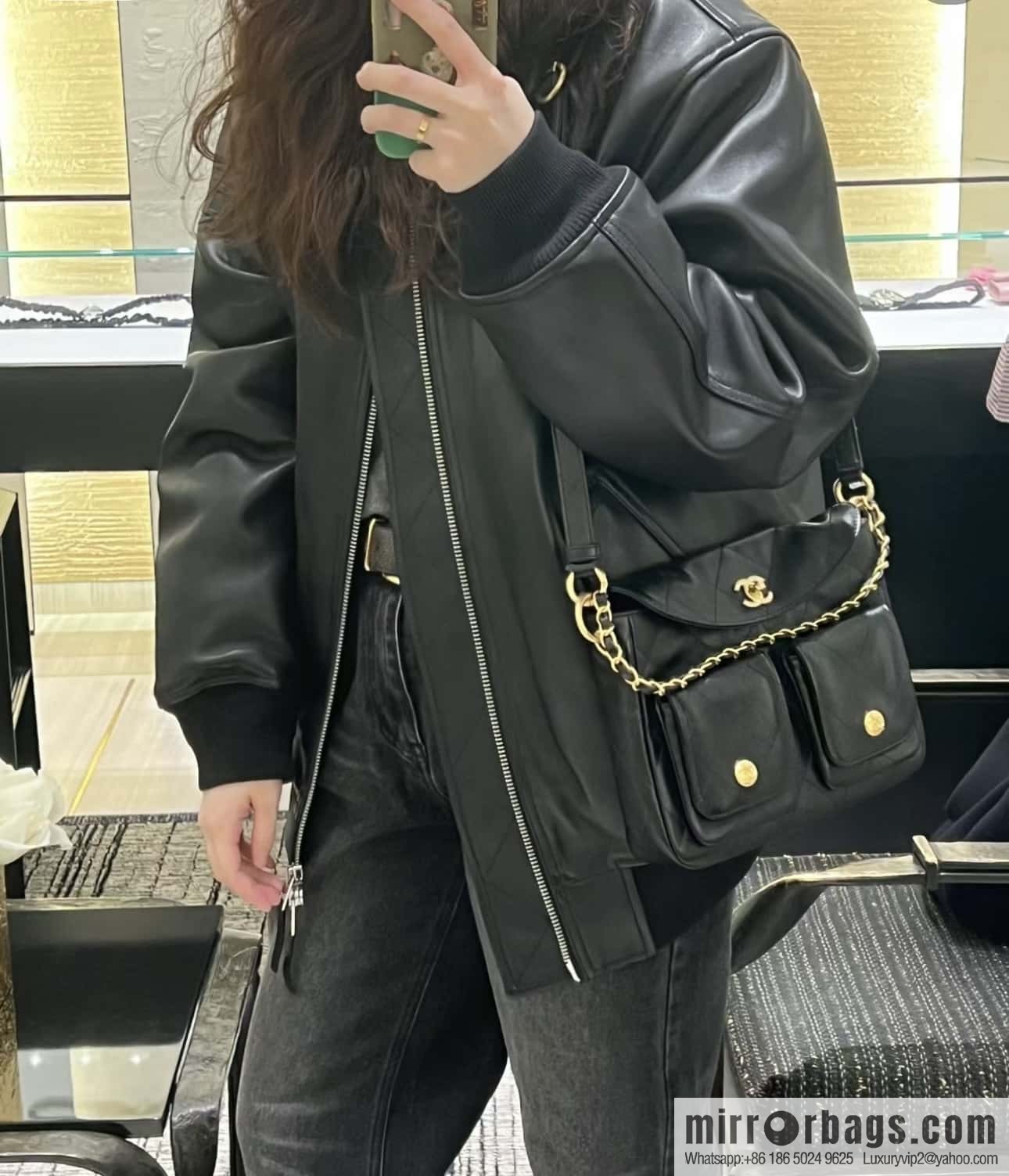 CHANEL 24P spring and summer trailer series big hit hobo Vintage bag AS4743 black