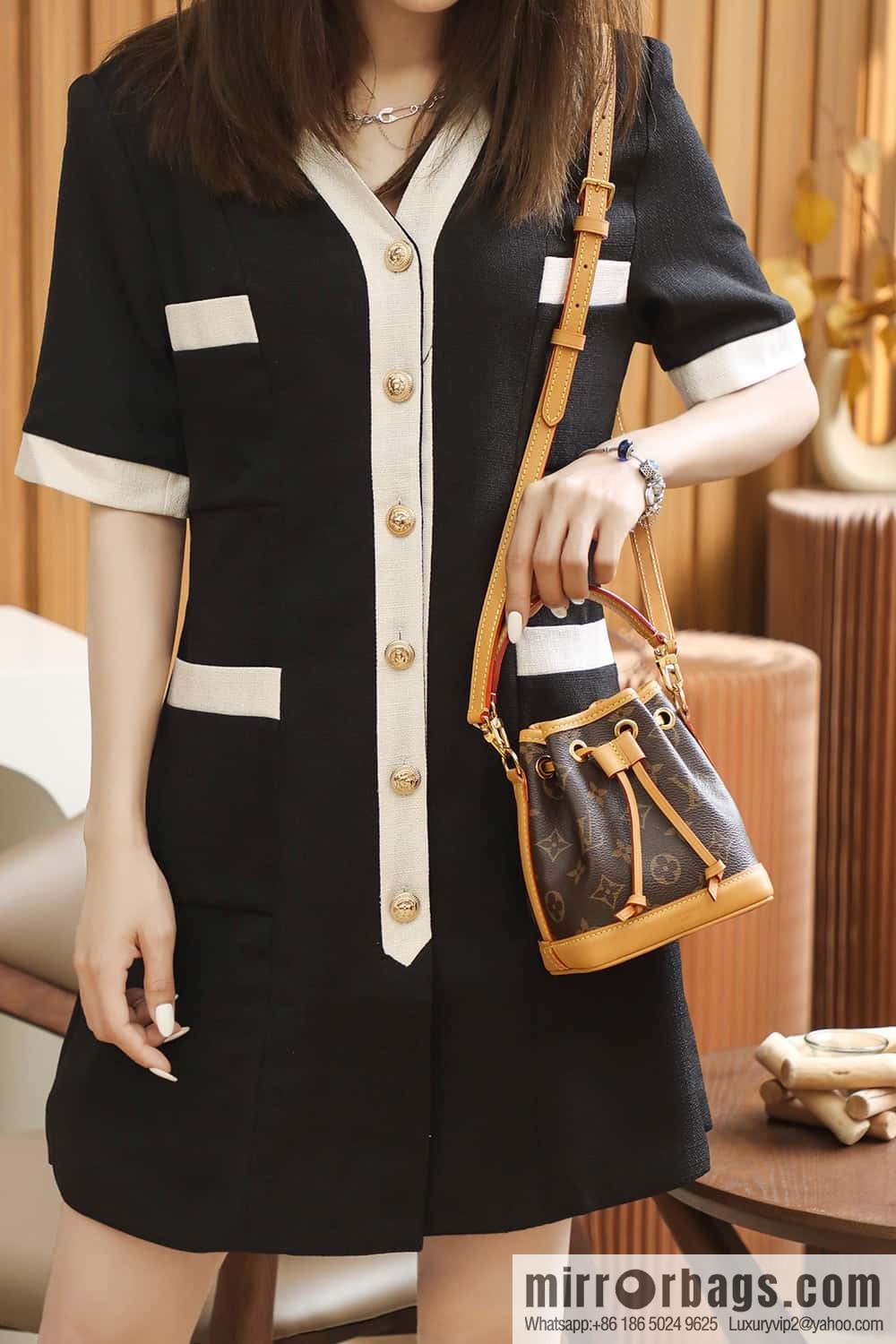 LV M81266 NANO NO E handbag