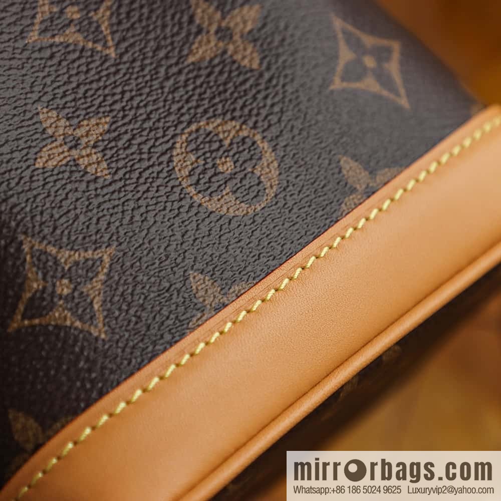 LV M81266 NANO NO E handbag