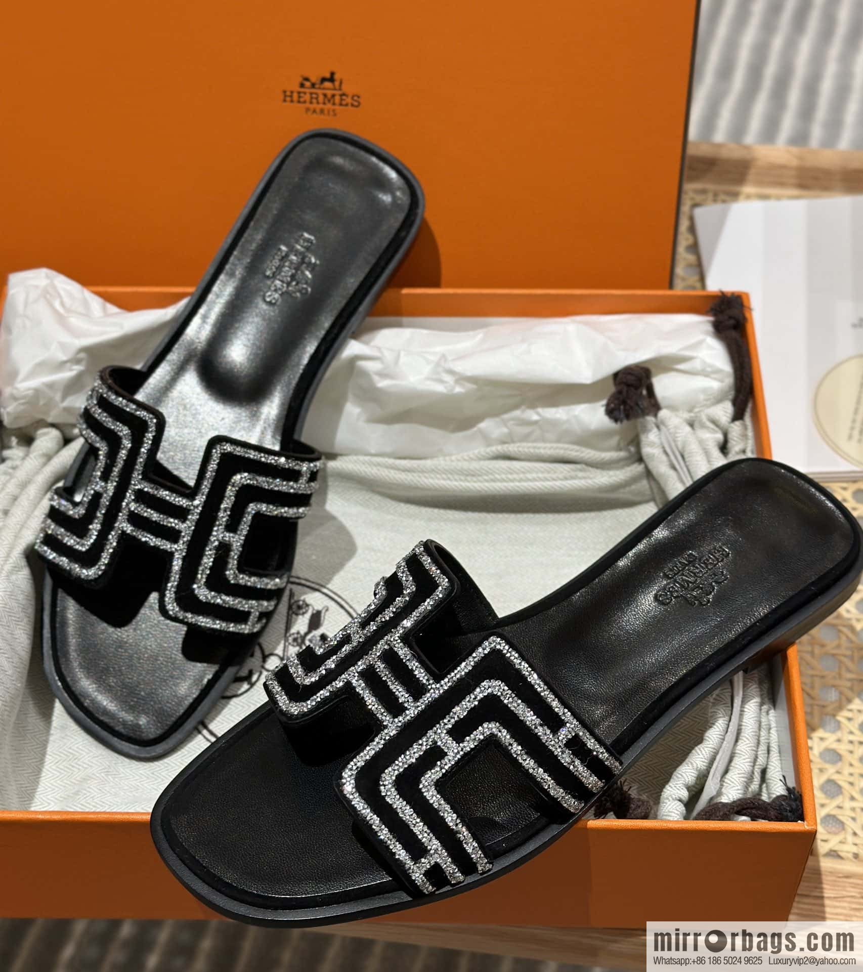Hermès Spring/Summer 2022 New H Slippers