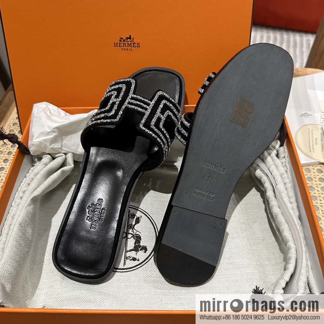 Hermès Spring/Summer 2022 New H Slippers