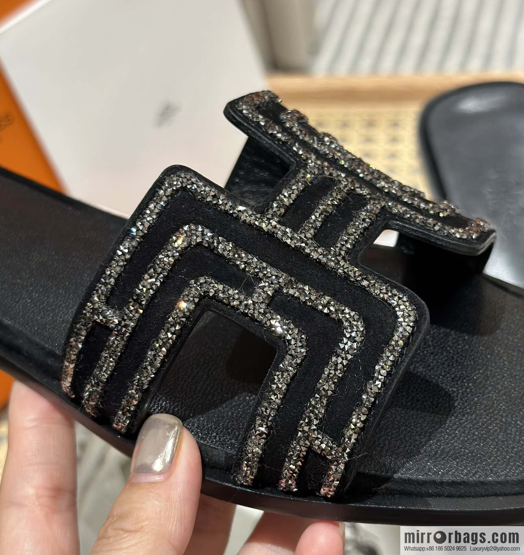 Hermès Spring/Summer 2022 New H Slippers