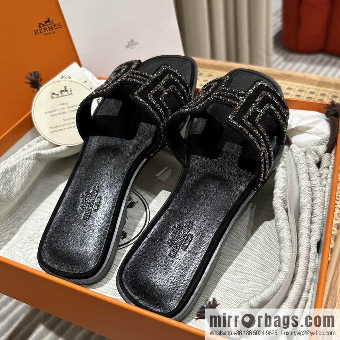 Hermès Spring/Summer 2022 New H Slippers