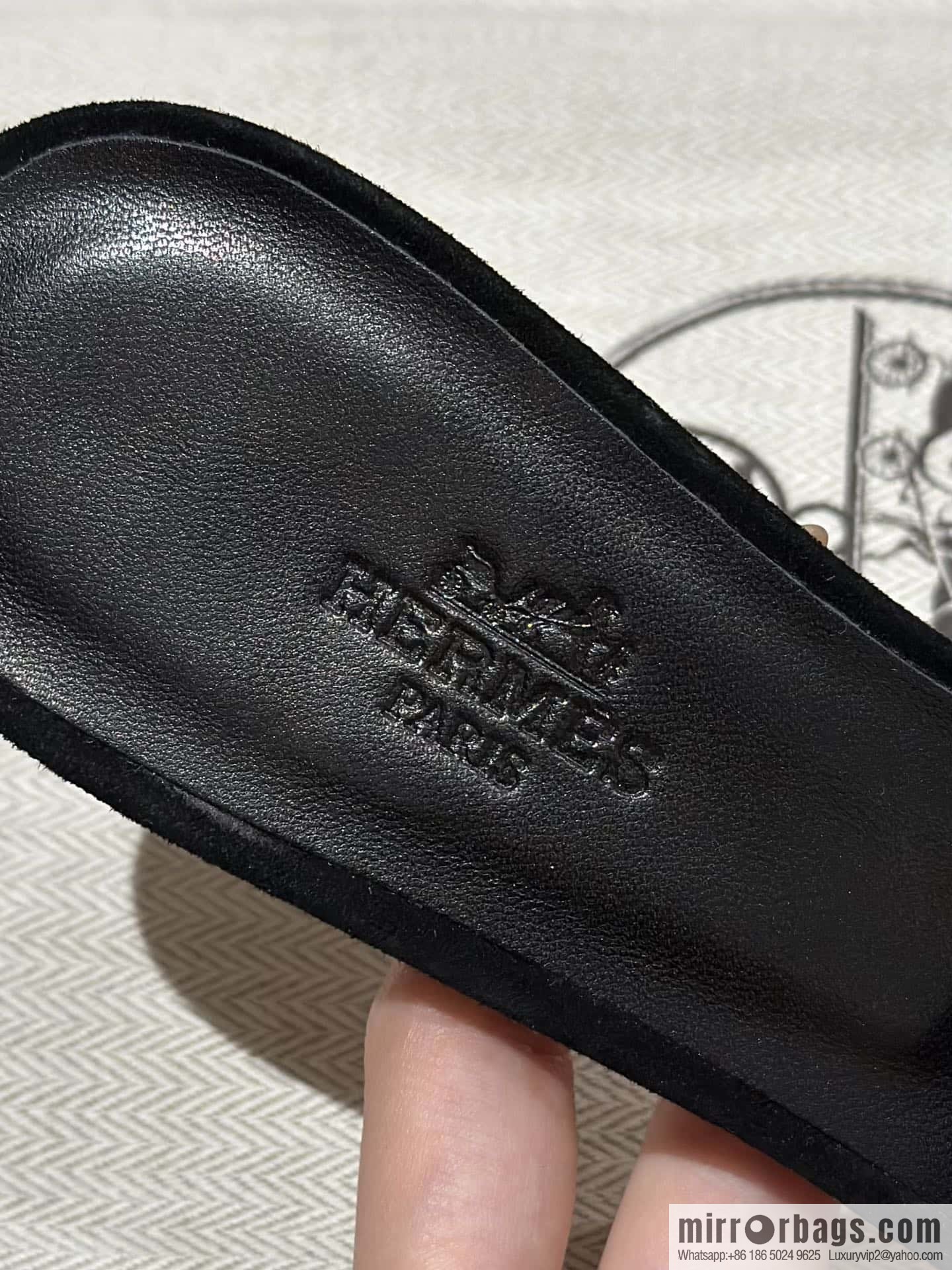 Hermès Classic Latest Drill Face H Tow