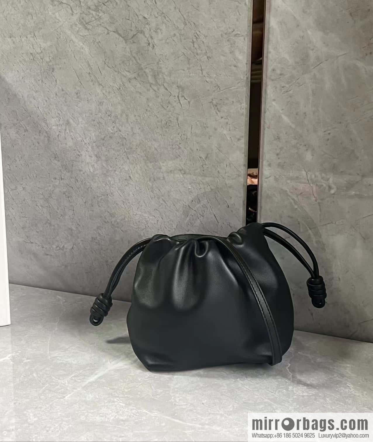 LOEWE new small purse lucky bag 0805 black 23CM