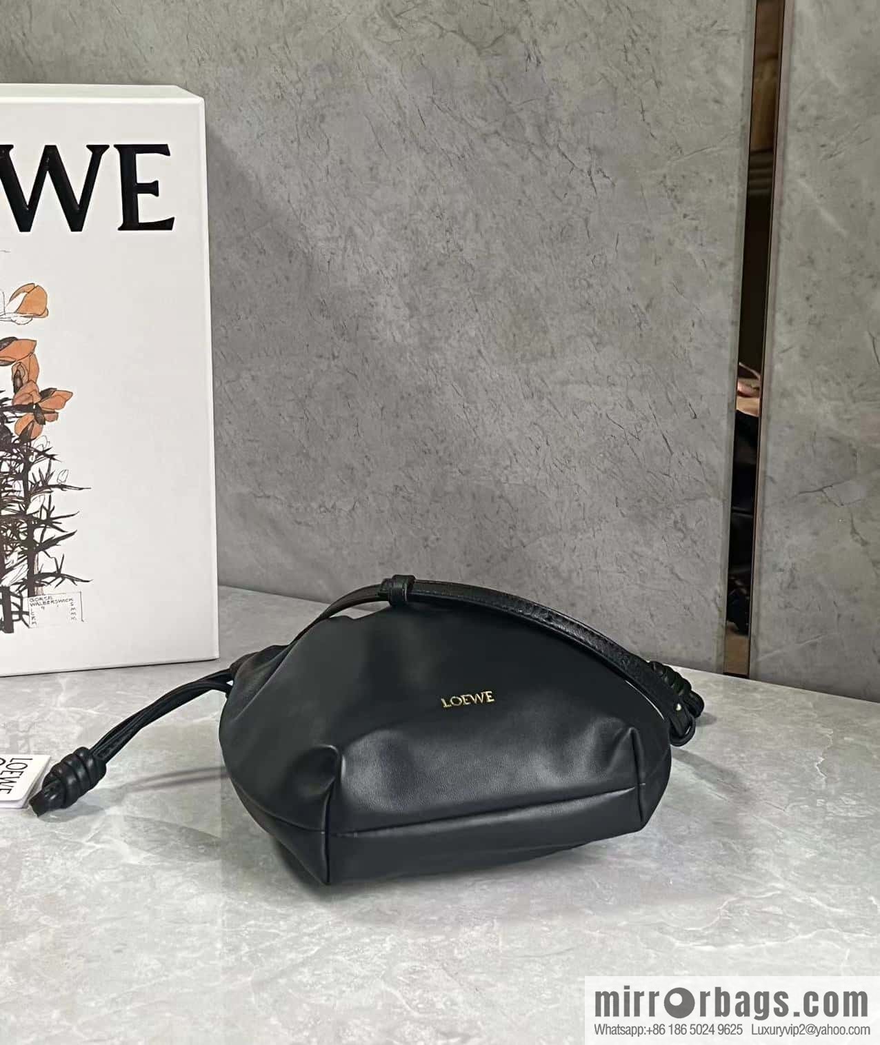 LOEWE new small purse lucky bag 0805 black 23CM