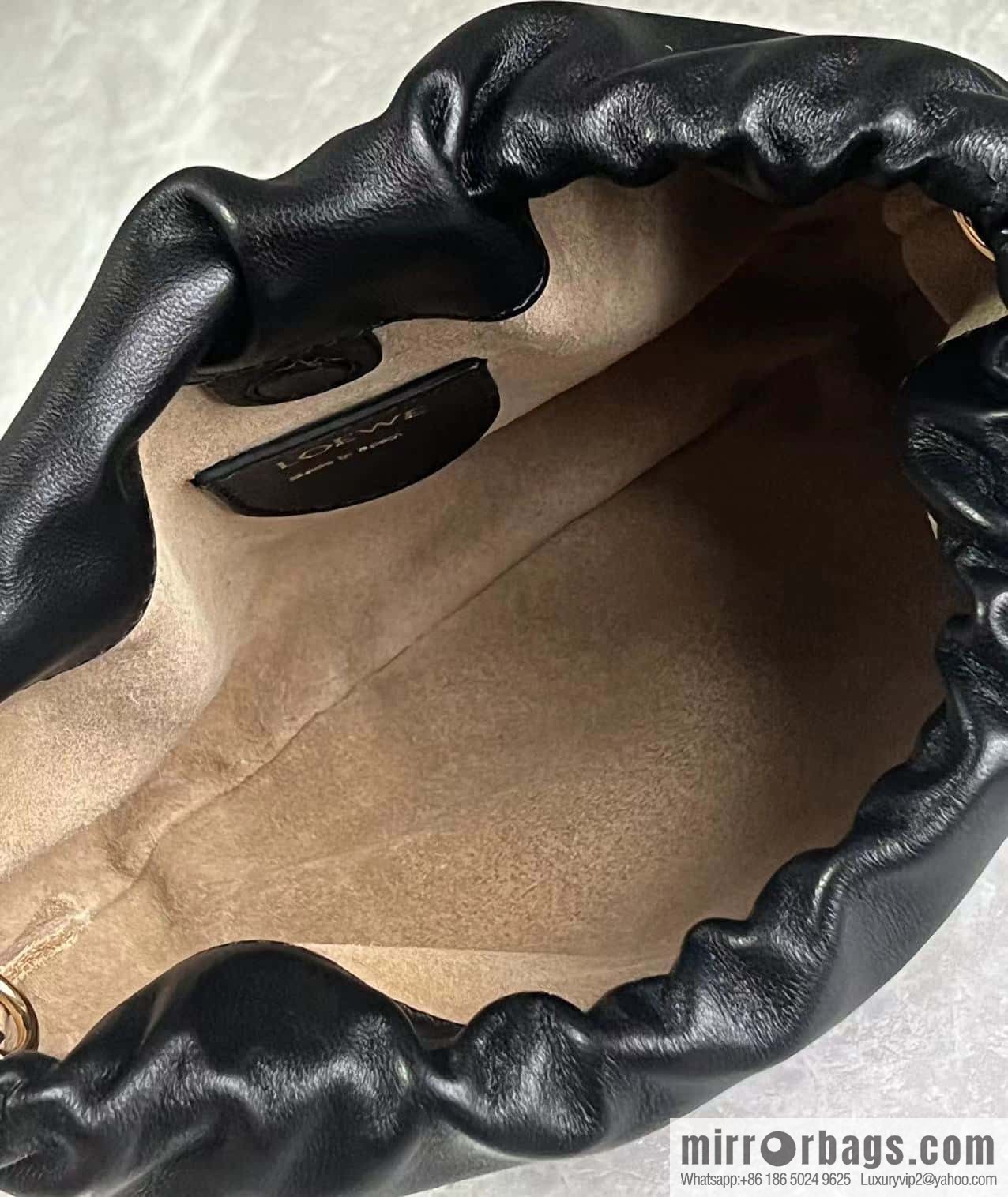 LOEWE new small purse lucky bag 0805 black 23CM