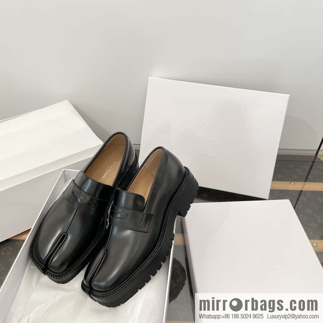 𝐌𝐚𝐢𝐬𝐨𝐧𝐌𝐚𝐫𝐠𝐢𝐞𝐥𝐚||𝟐𝟎𝟐𝟑 new platform loafers