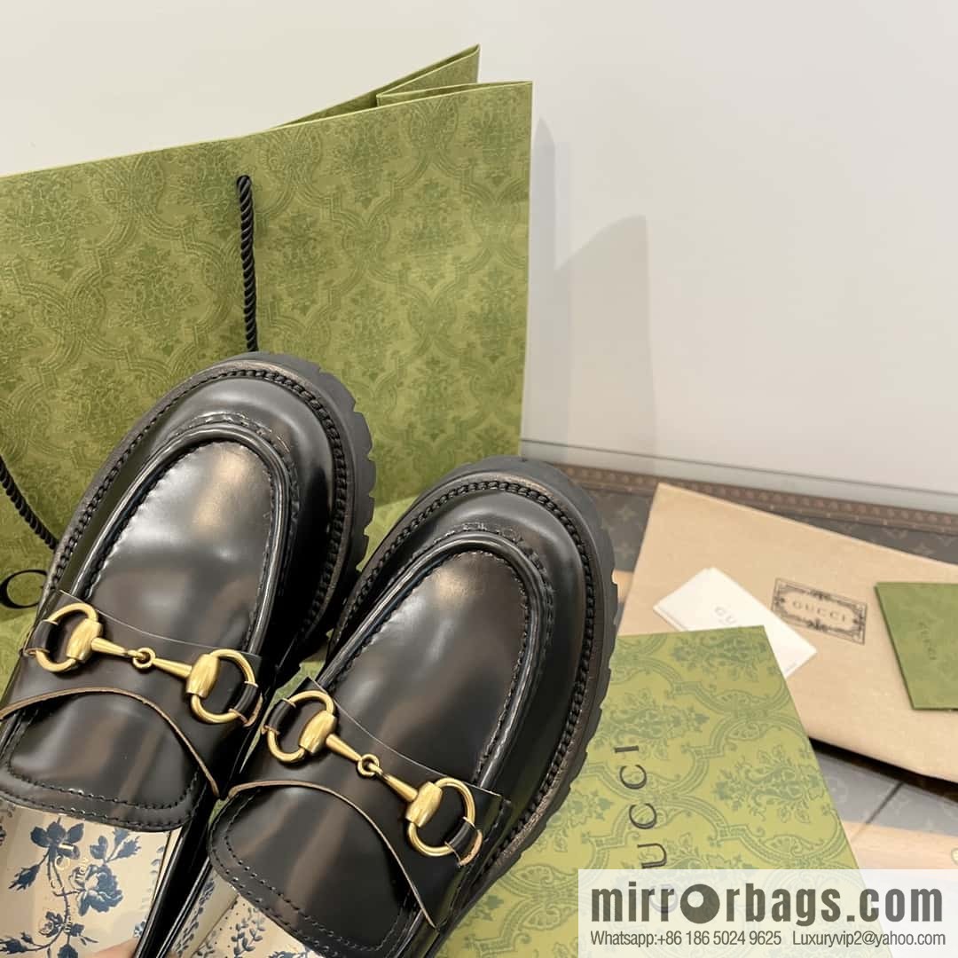GUCCI Gucci Classic Little Bee Platform Loafers