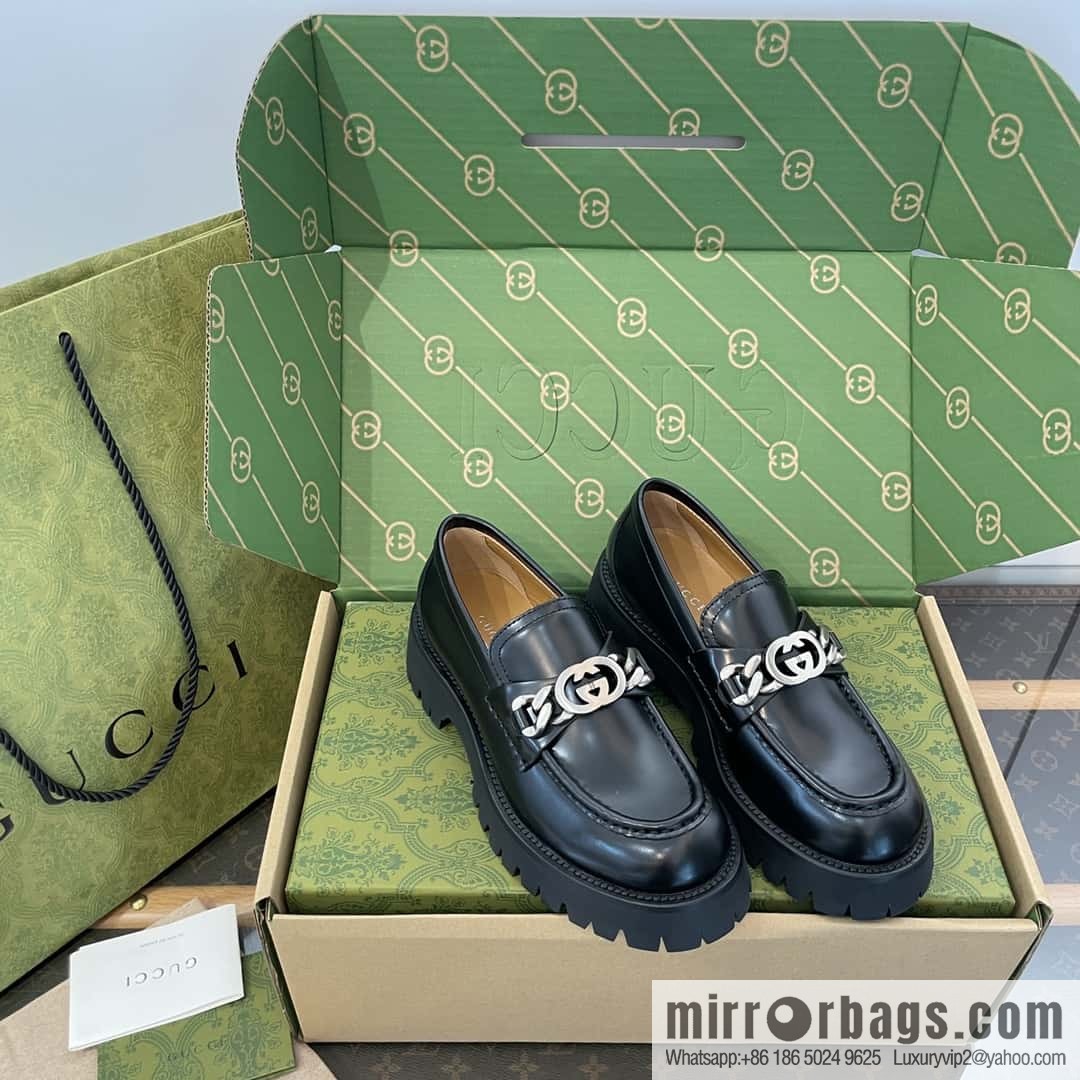 GUCCI Gucci interlocking double G chain ⛓ platform loafers