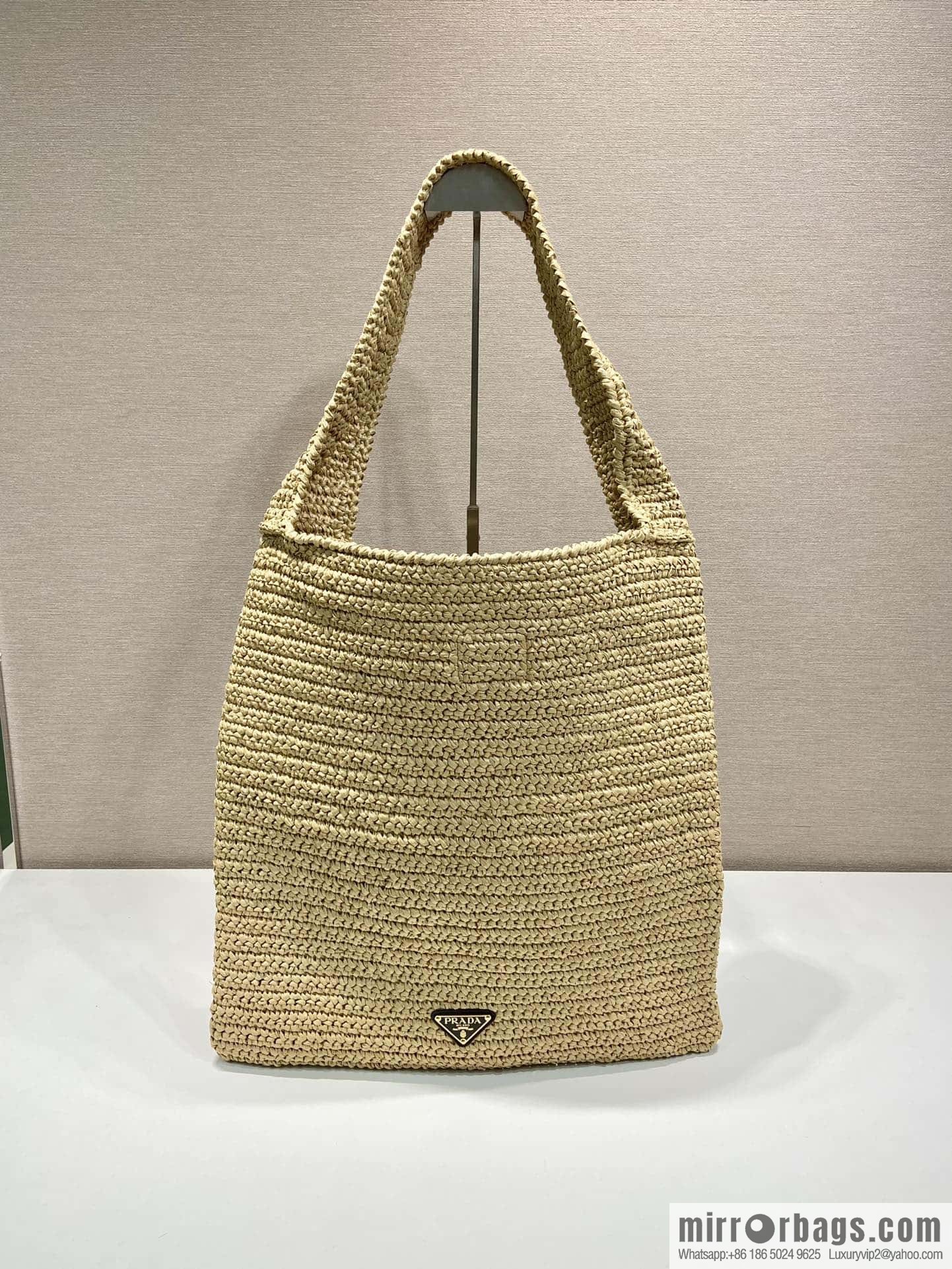 PRADA 🎉 raffia diagonal strap 🎉 1BG182 L