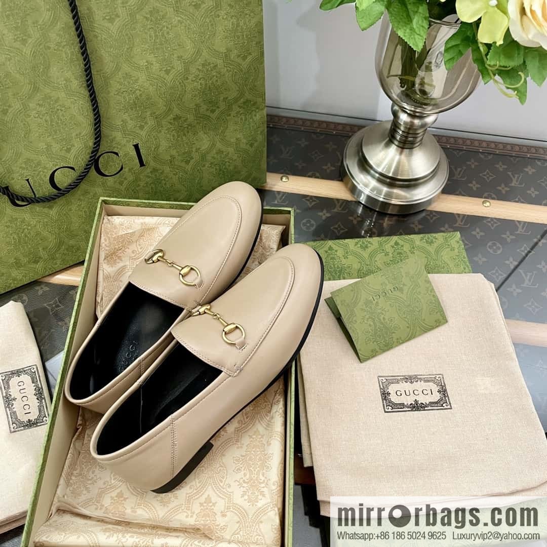 GUCCI Gucci buckle loafers