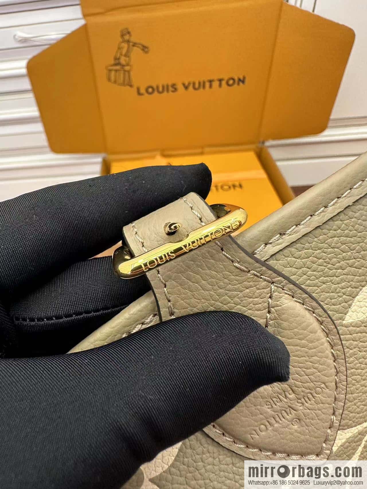 LV M46583 DIANE handbag