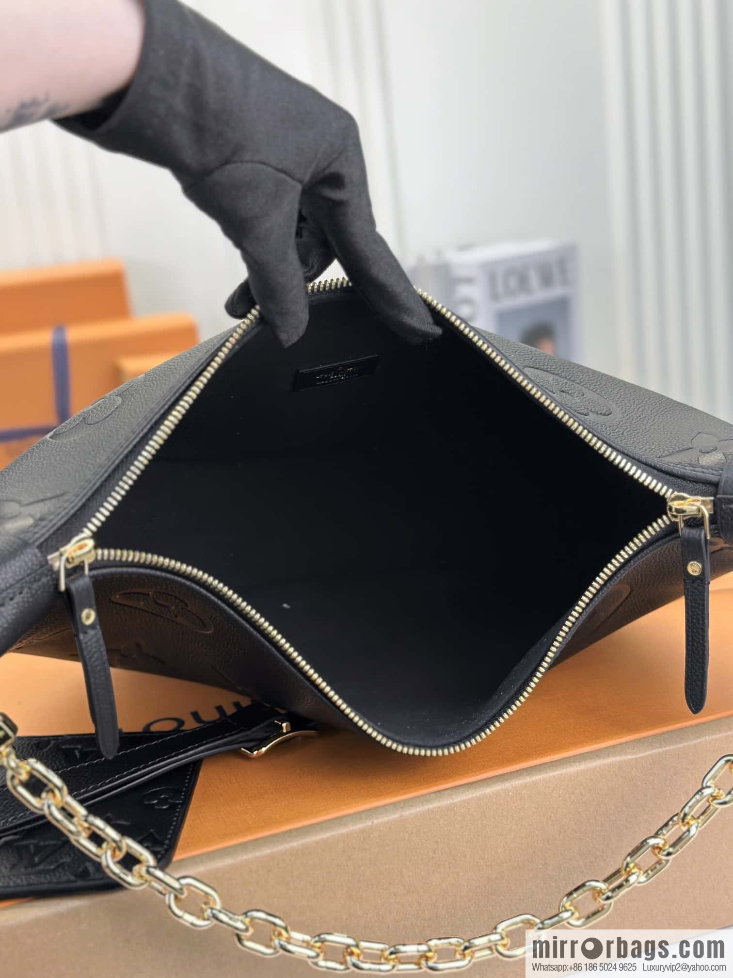 LV M46725 LOOP HOBO handbag
