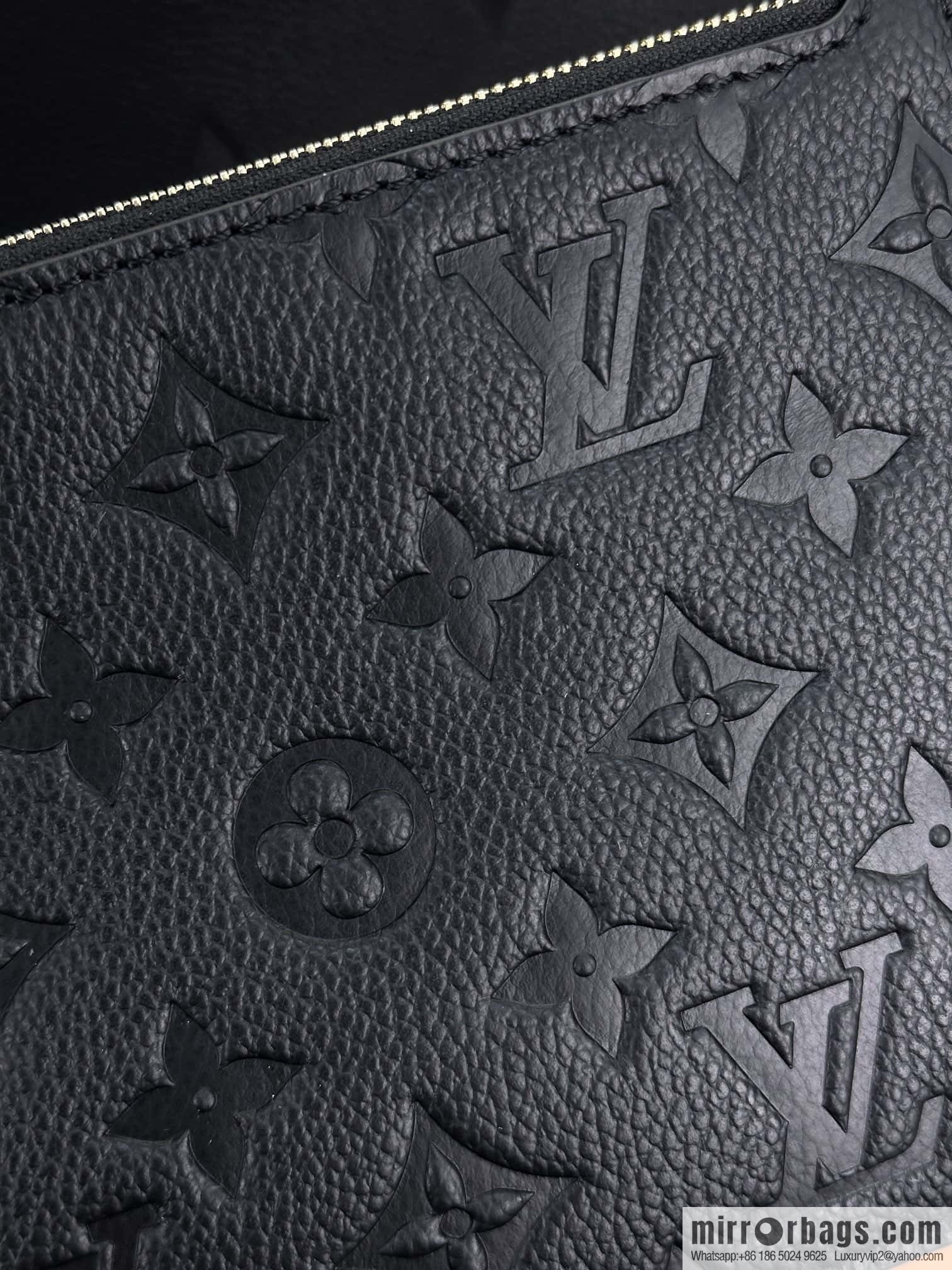 LV M46725 LOOP HOBO handbag