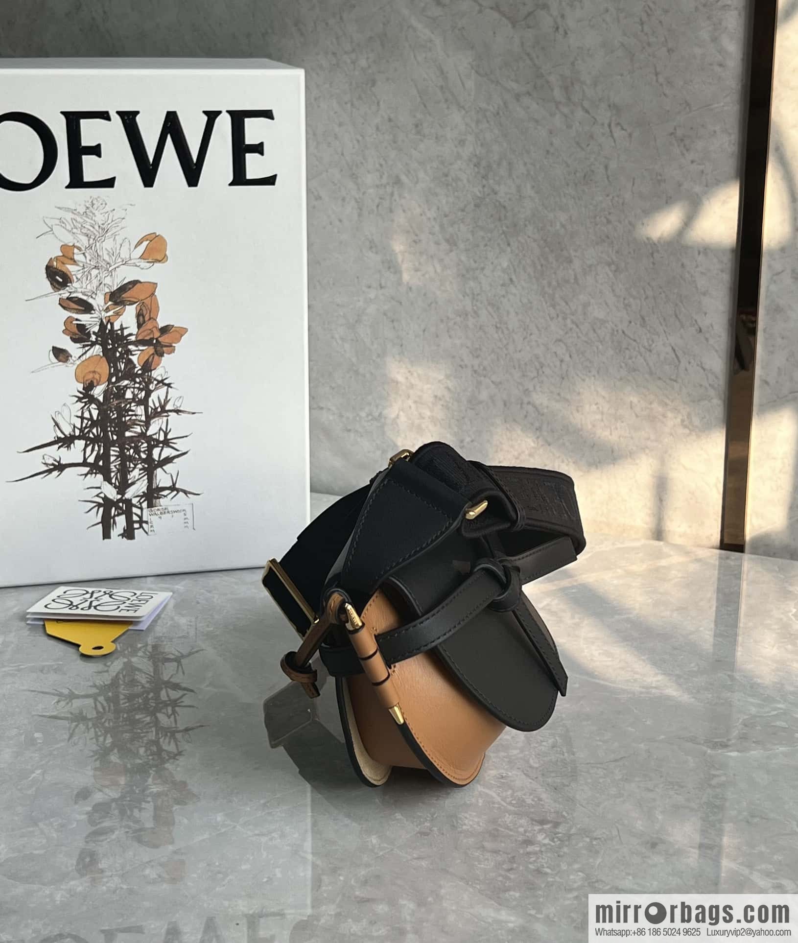 LOEWE letter wide shoulder strap saddle bag MiniGateDual handbag 0672