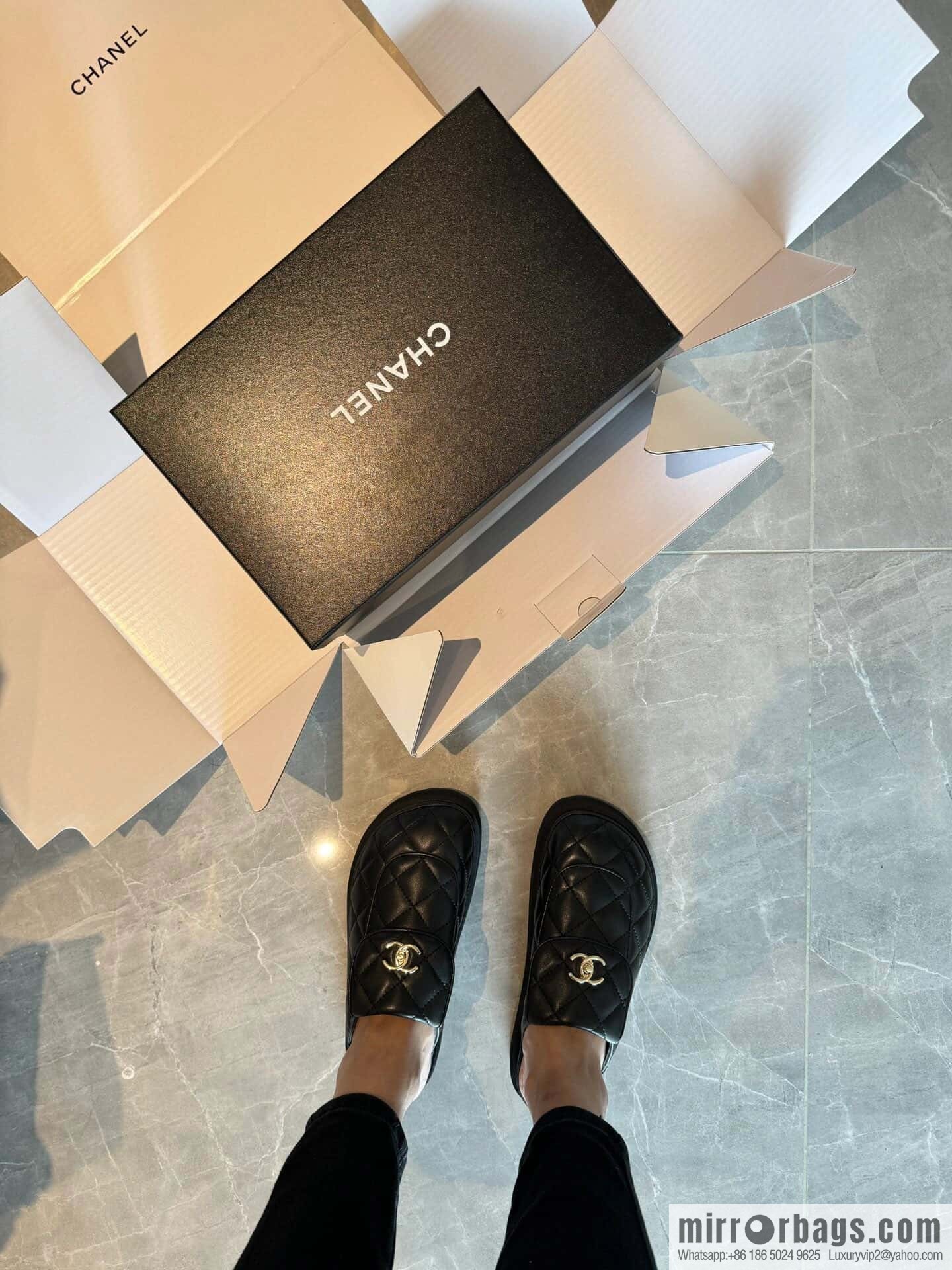 CHANEL Xiaoxiang rhombus metal buckle platform loafers