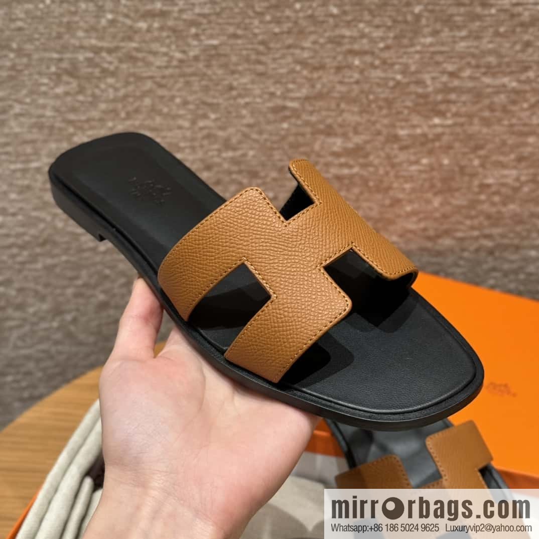 Hermès slippers