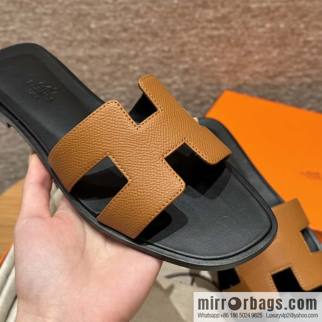Hermès slippers