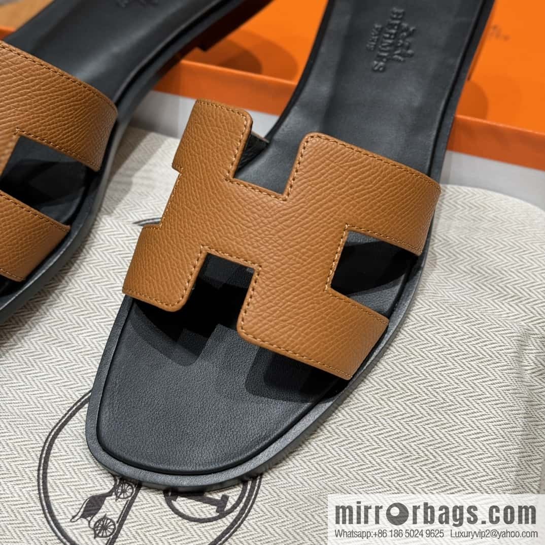 Hermès slippers