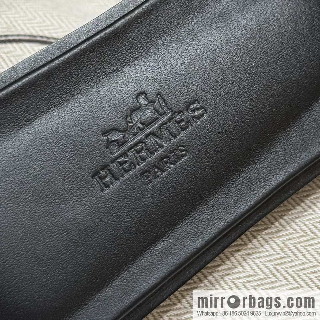 Hermès slippers