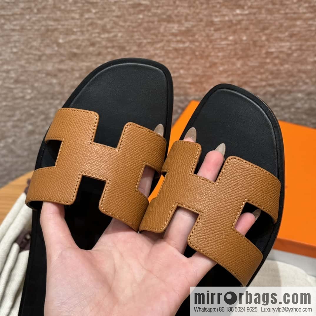 Hermès slippers