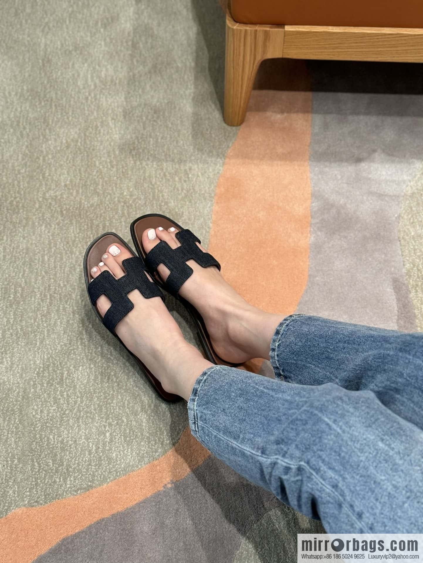 Hermès slippers