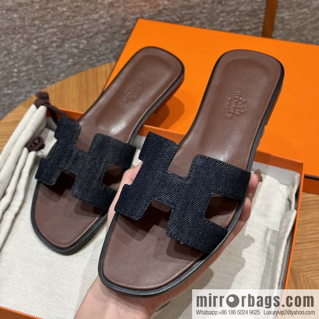 Hermès slippers