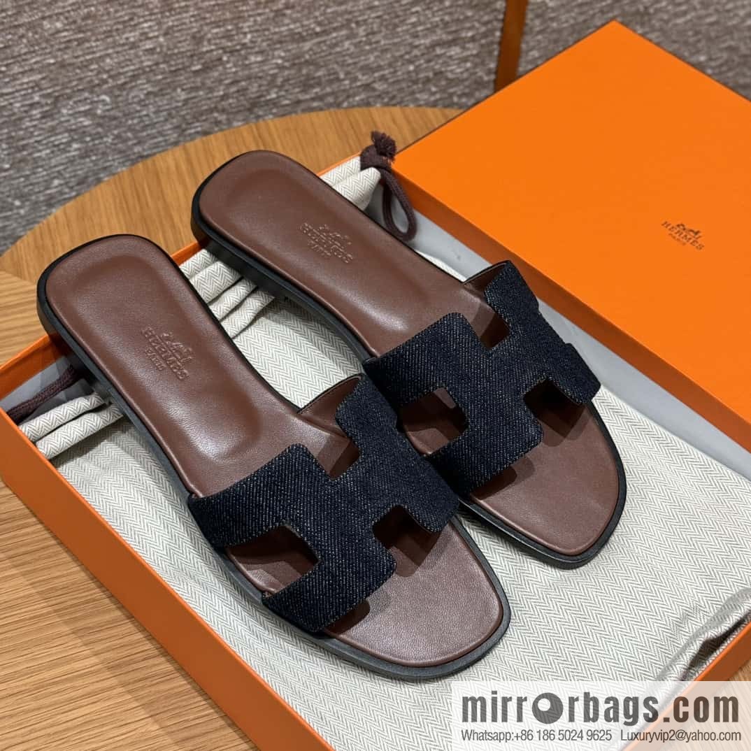 Hermès slippers