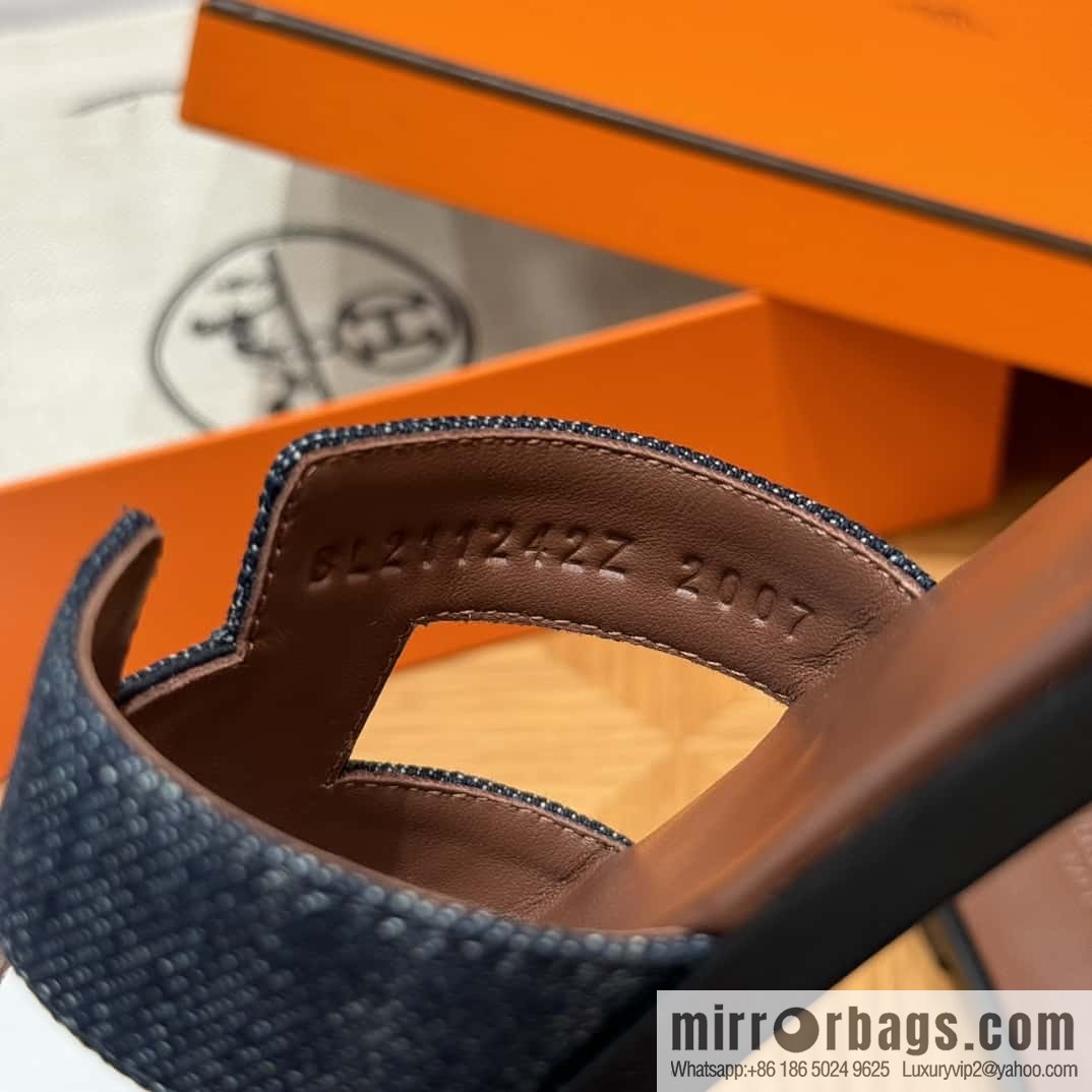Hermès slippers