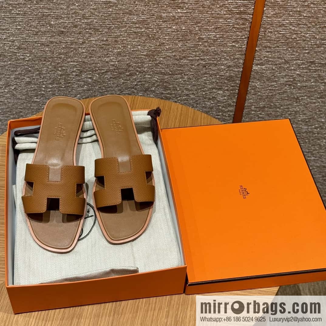 Hermès slippers