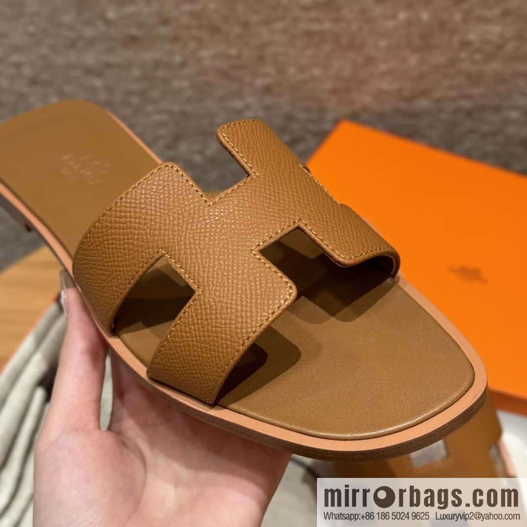Hermès slippers