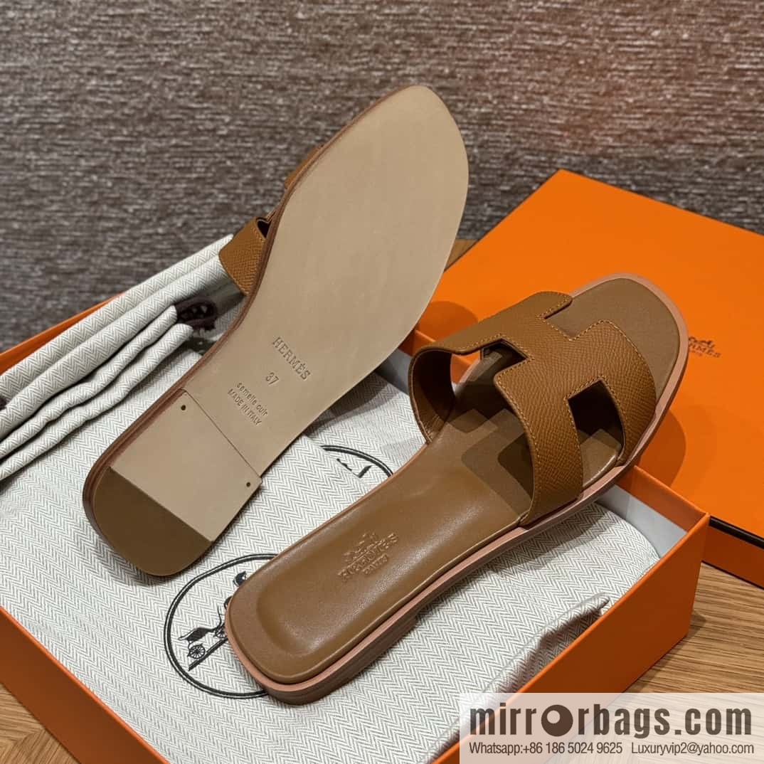 Hermès slippers