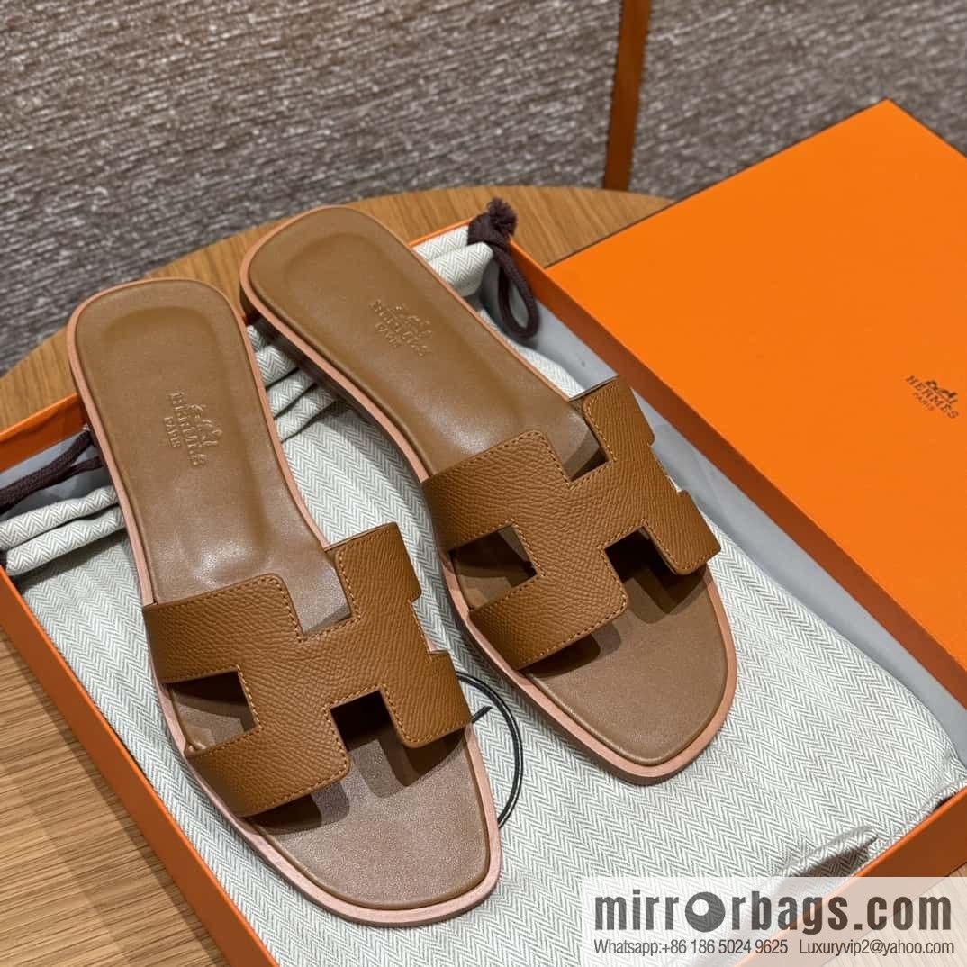 Hermès slippers