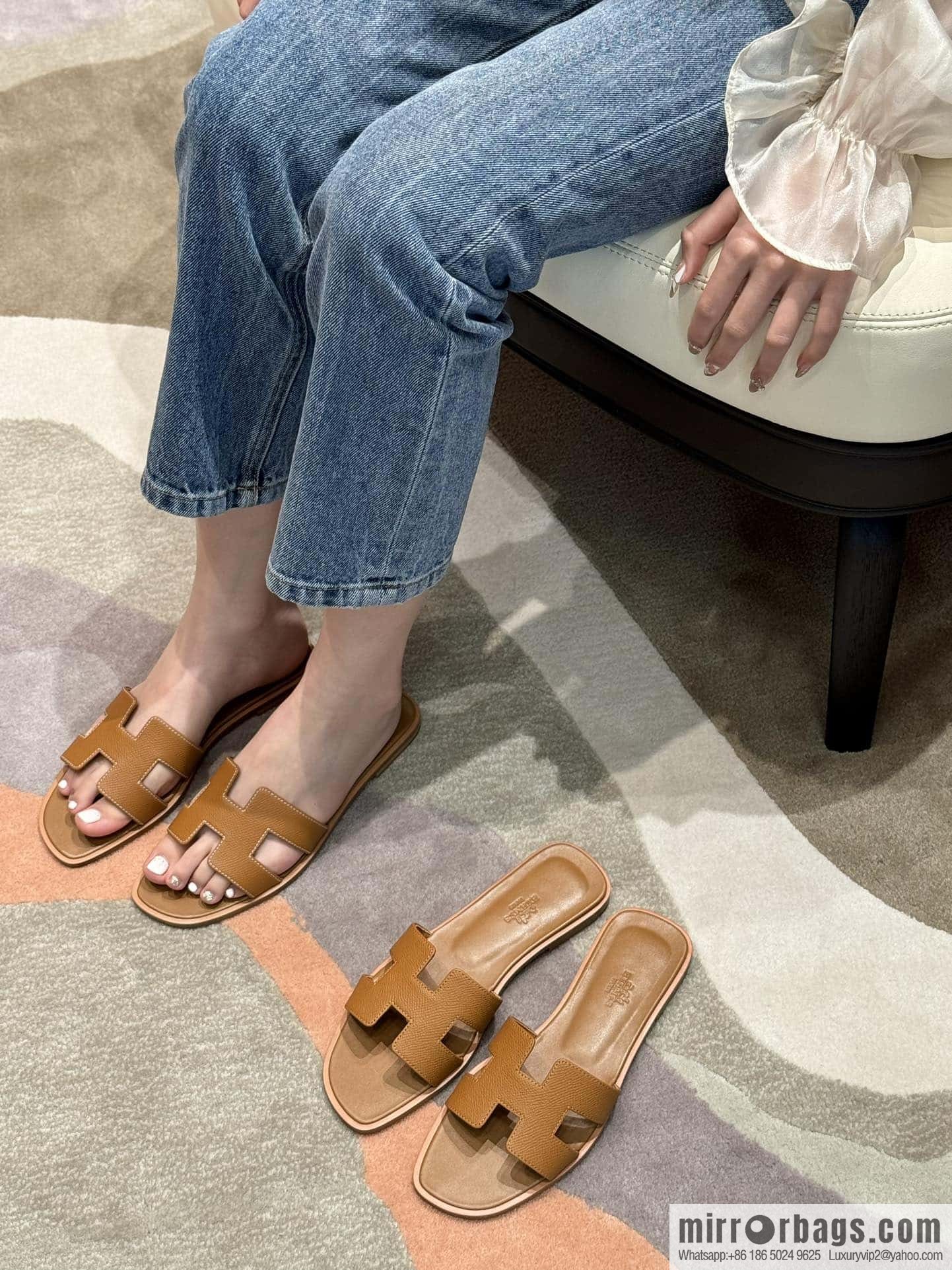 Hermès slippers