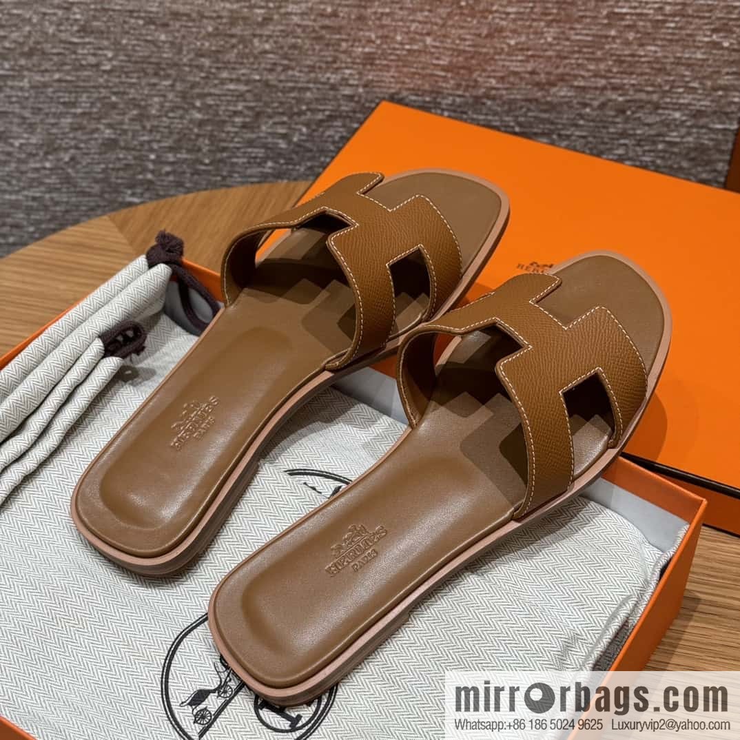 Hermès slippers