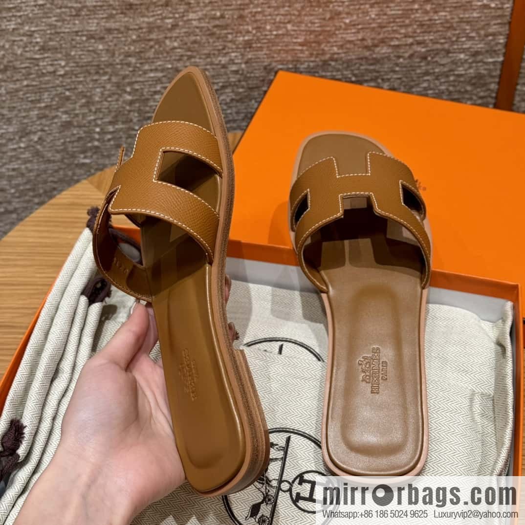 Hermès slippers
