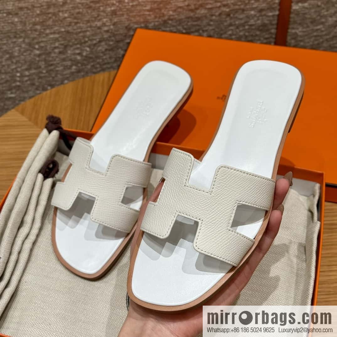 Hermès slippers