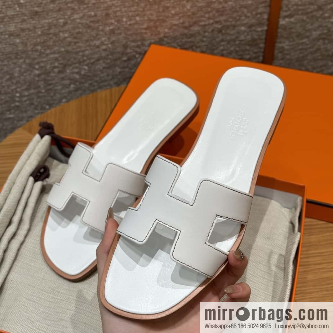 Hermès slippers