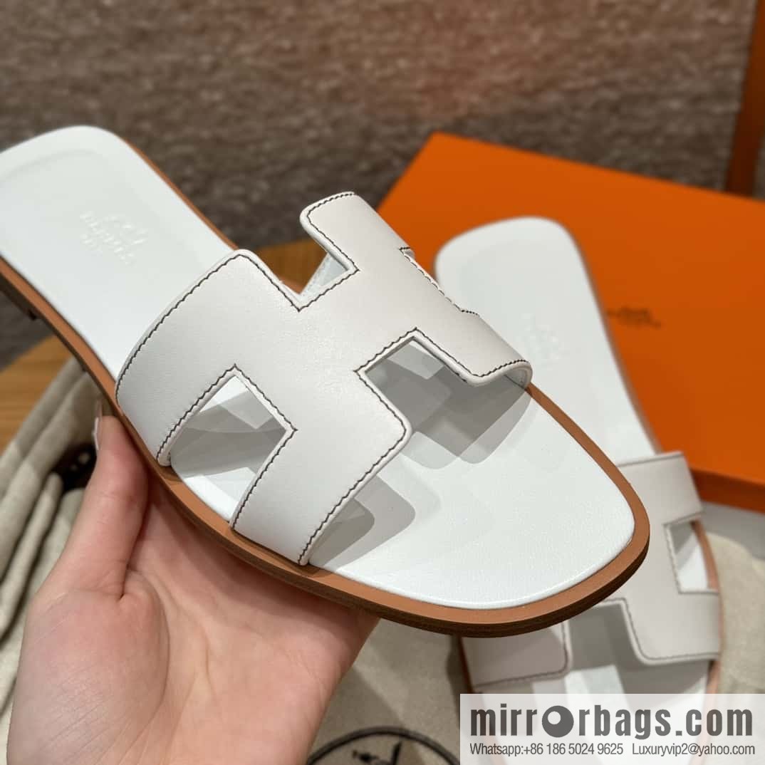 Hermès slippers
