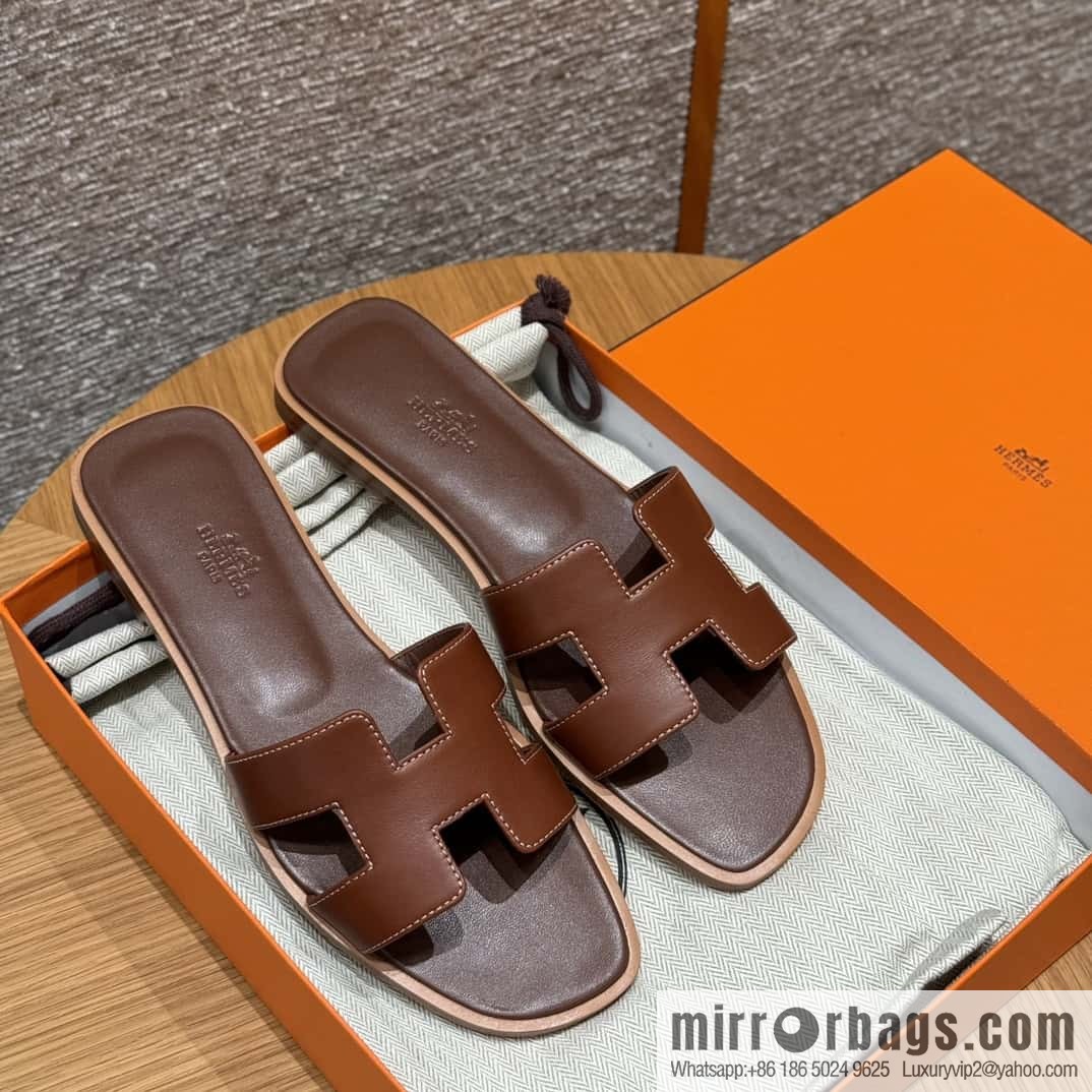 Hermès slippers