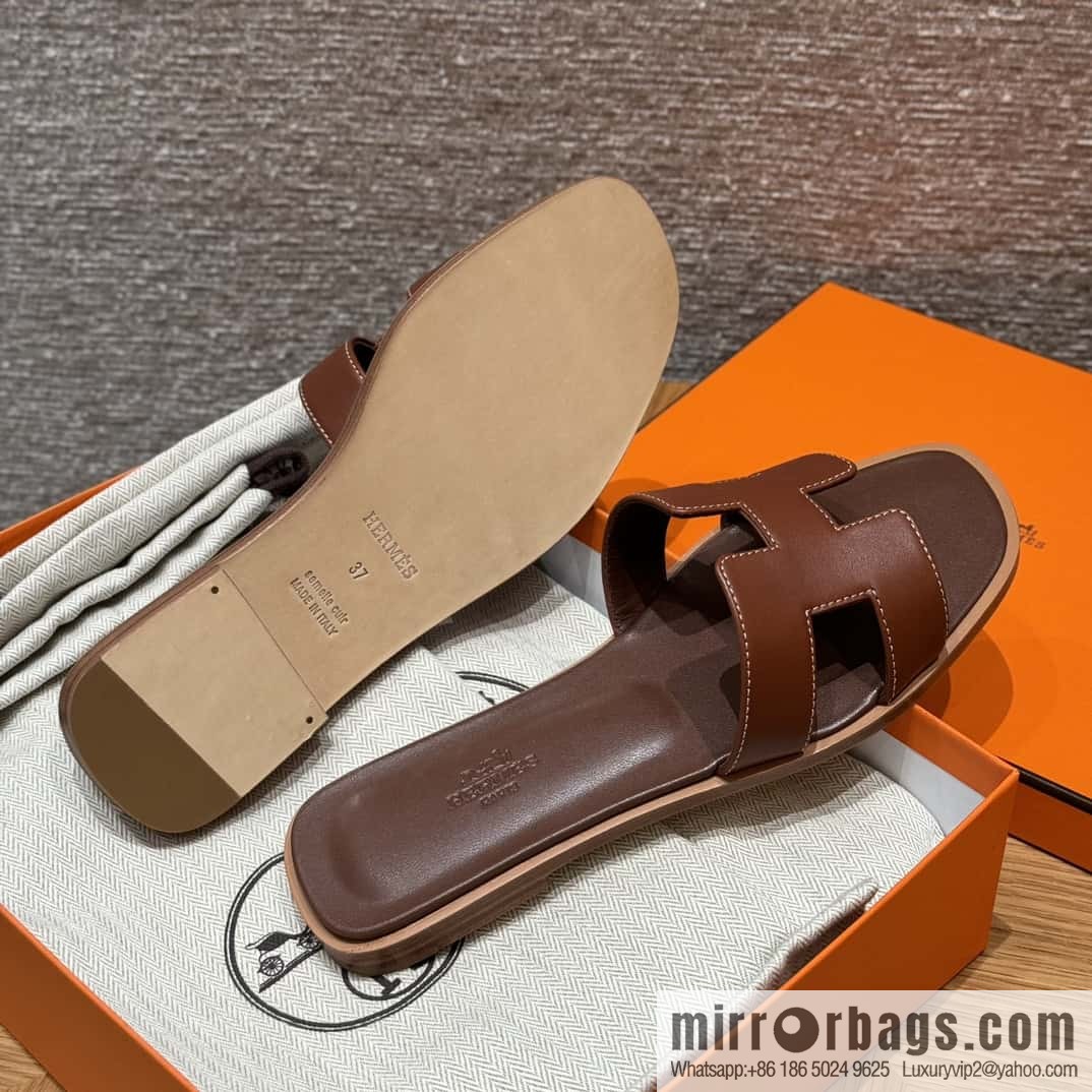 Hermès slippers