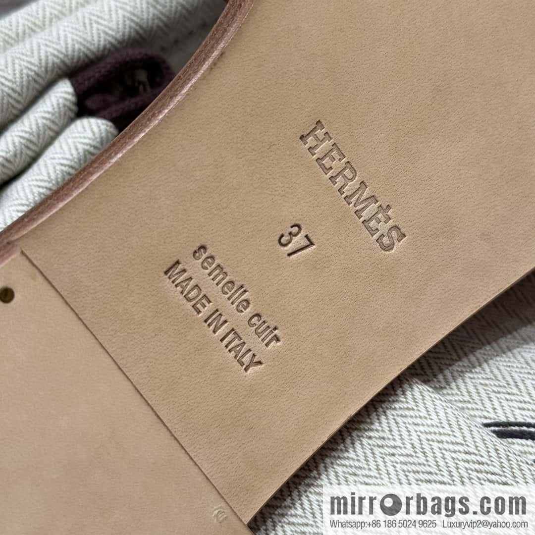 Hermès slippers