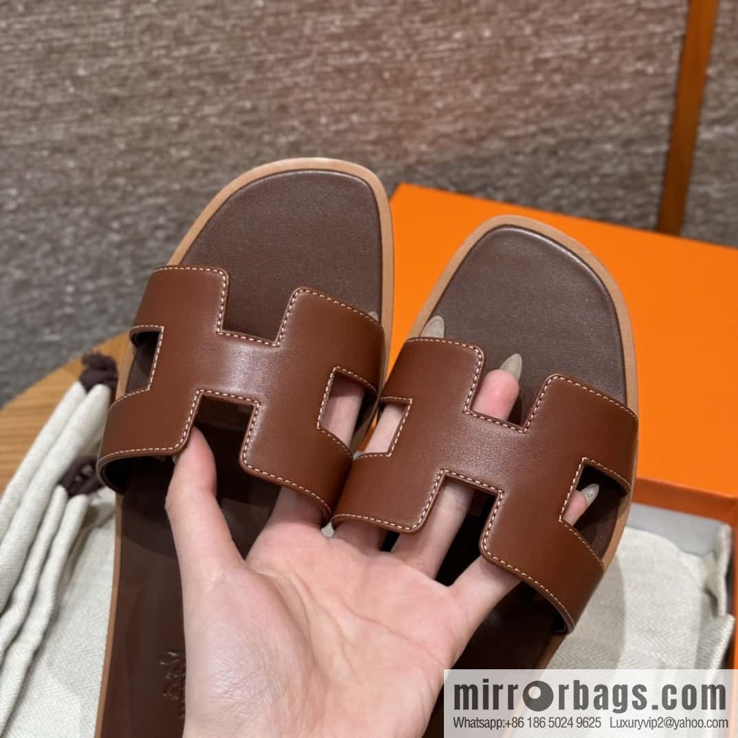 Hermès slippers