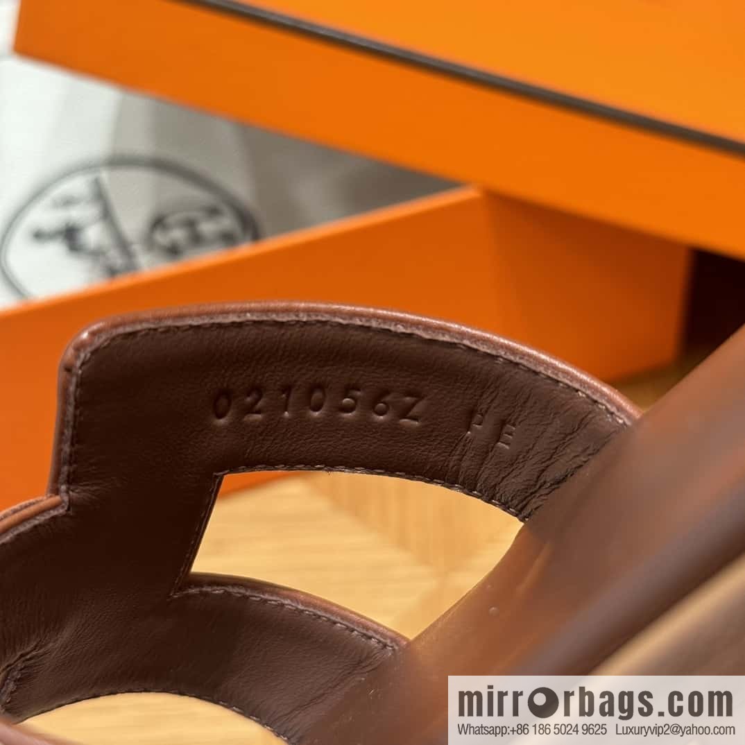 Hermès slippers